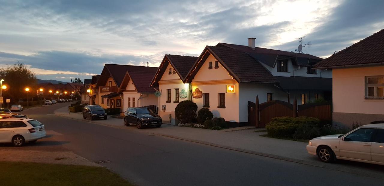 Penzion Spissky Dvor Smizany Luaran gambar