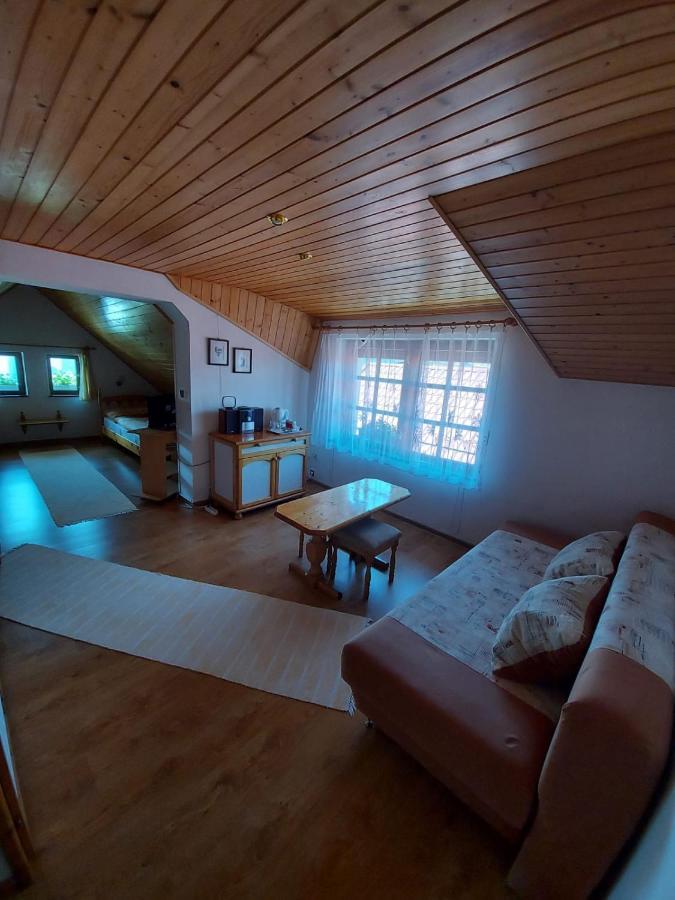 Penzion Spissky Dvor Smizany Luaran gambar